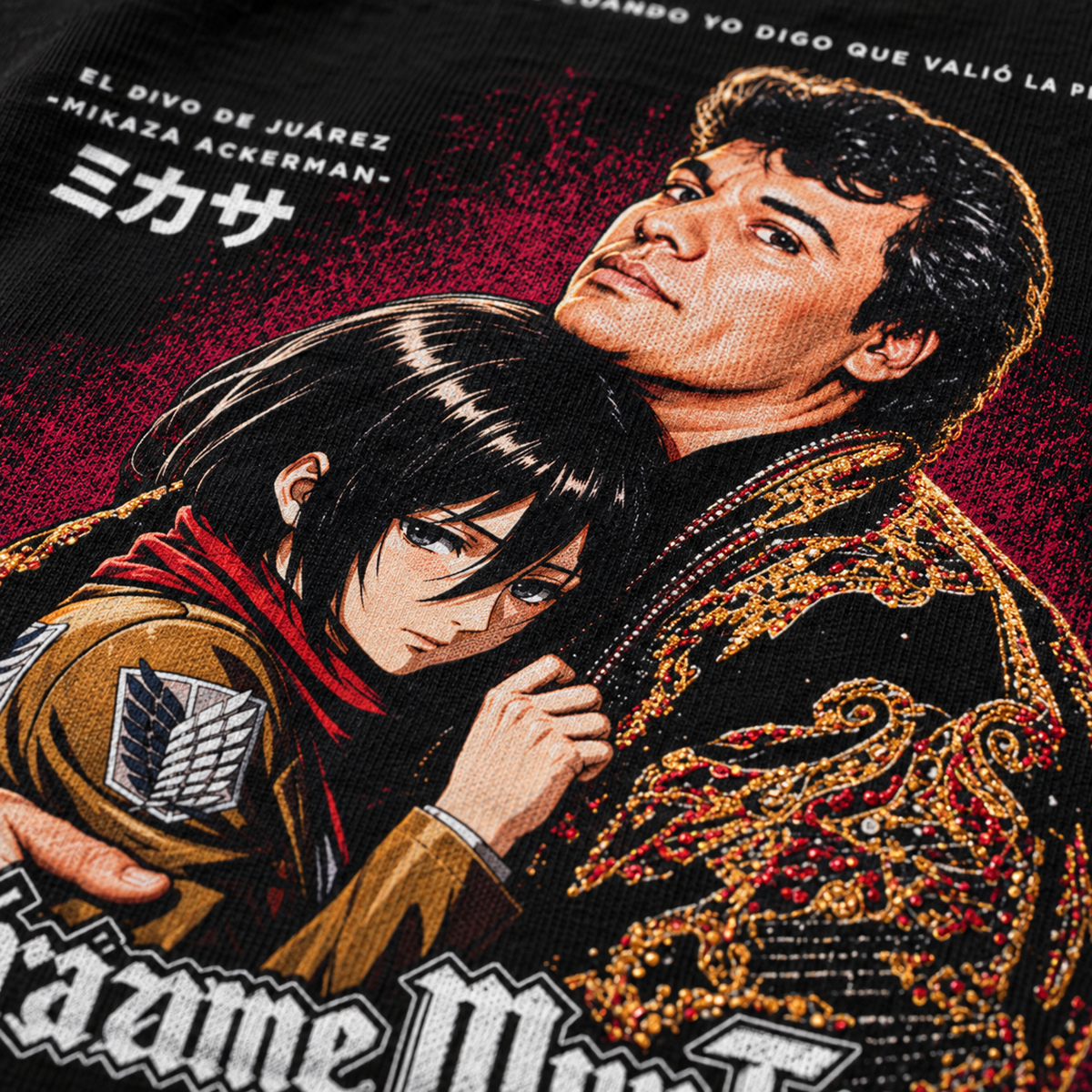 ABRÁZAME MUY FUERTE X MIKASA T-SHIRT