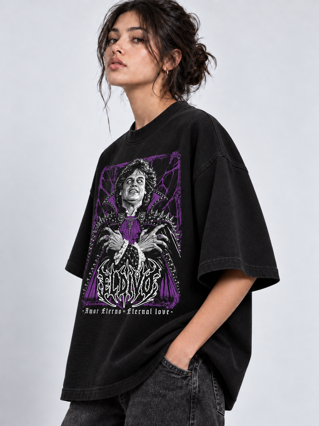 AMOR ETERNO VAMPIRE-OVERSIZE PREMIUM T-SHIRT